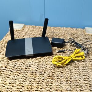 Linksys EA6350 AC1200 Dual Band Wireless Router Black